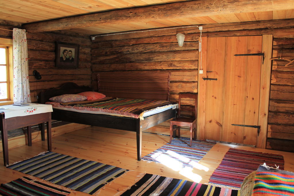 Maenni Summerhouse Kassari Bilik gambar