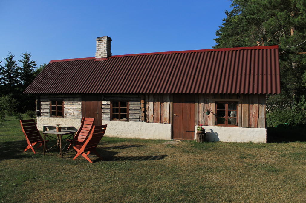 Maenni Summerhouse Kassari Bilik gambar
